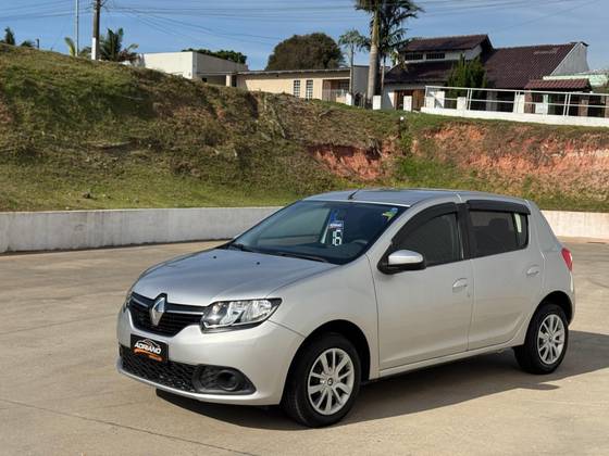 RENAULT SANDERO 1.6 EXPRESSION 8V FLEX 4P MANUAL RENAULT SANDERO 1.6 EXPRESSION 8V FLEX 4P MANUAL